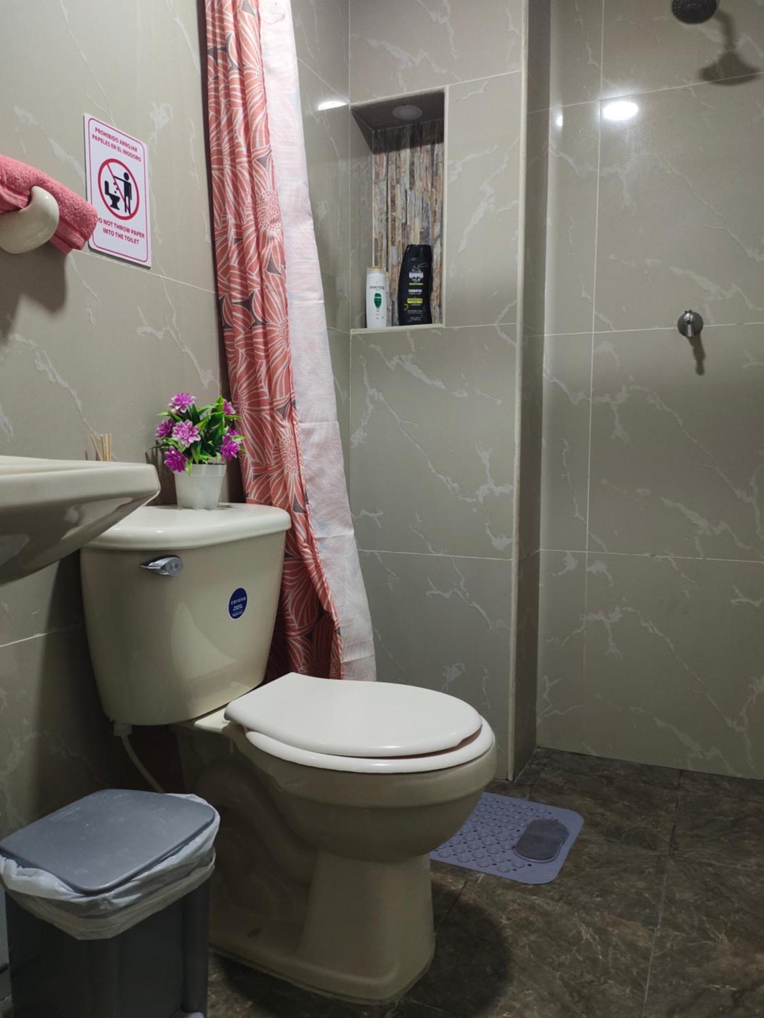 Santa Annare Building Homestay